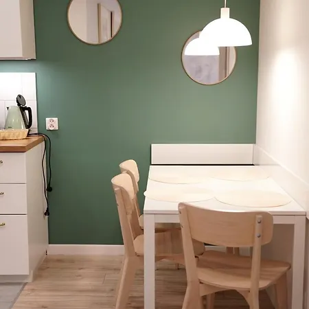Apartment Okna Na Park