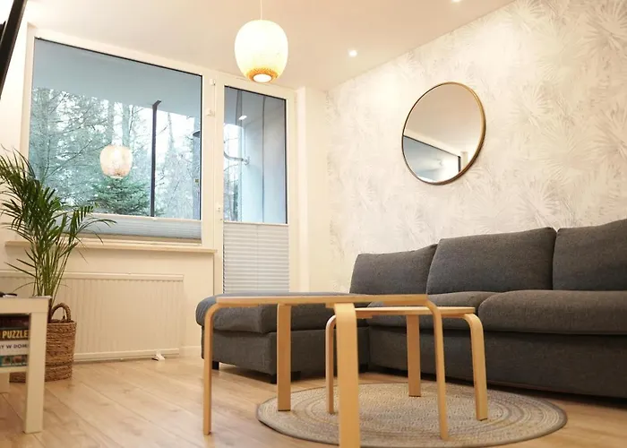 Okna Na Park Apartment